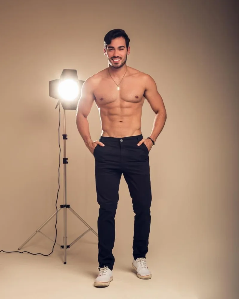 CALÇA MASCULINA PRETA BOLSO FACA