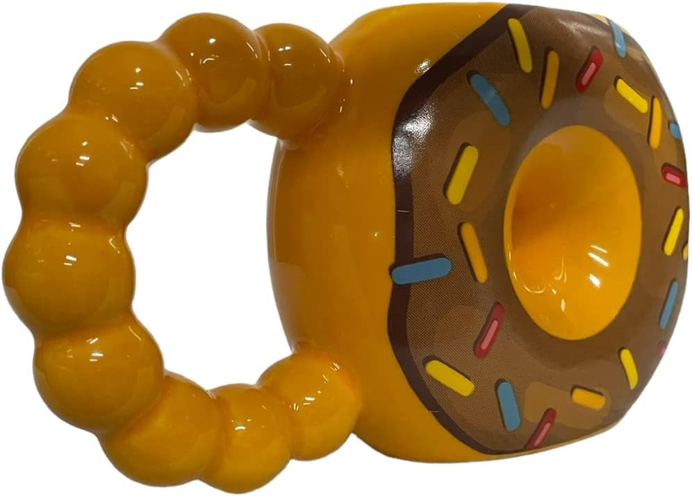 Caneca Rosquinha Donut 3D Chocolate Amarela 350ml