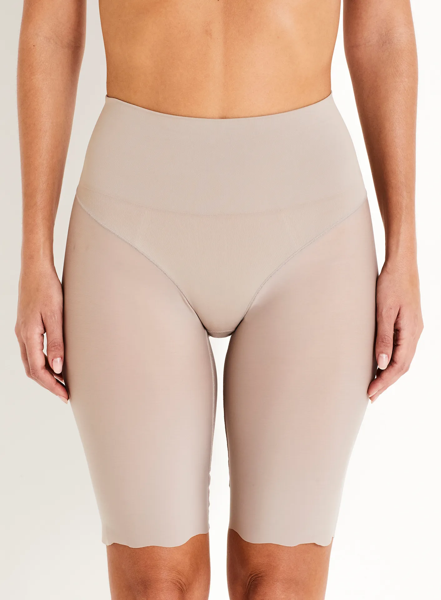 Bermuda Modeladora Longa