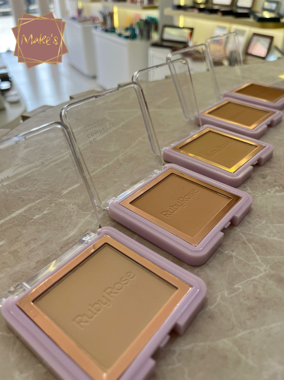 Pó Compacto - Ruby Rose