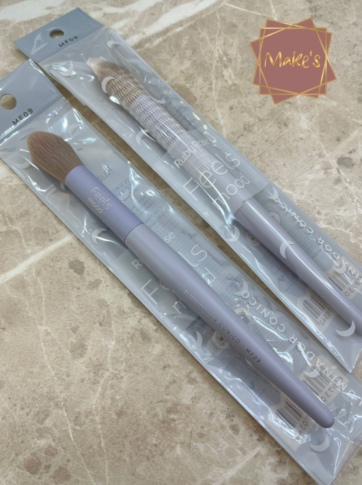 Pincel Cônico para Iluminador MF09 - Ruby Rose