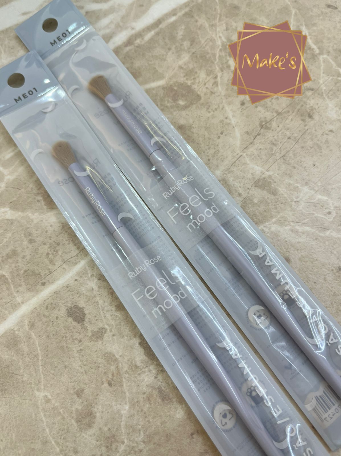 Pincel de Precisão e Esfumar ME01 - Ruby Rose