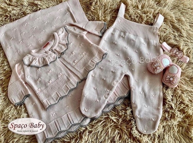 Saída maternidade rosa bebê em linho