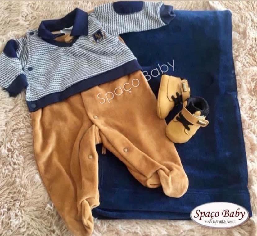 Saída maternidade em plush