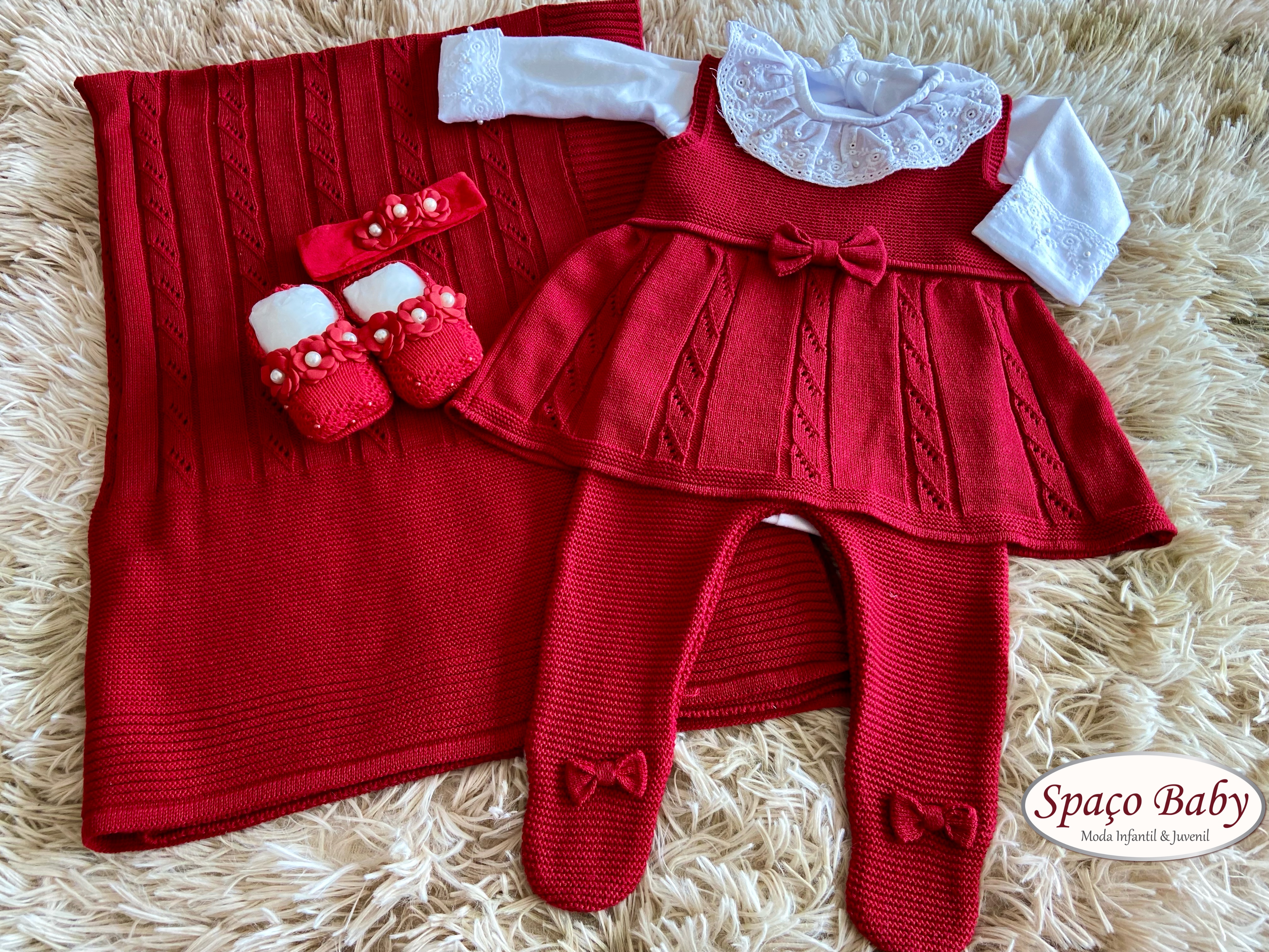 Saída maternidade vermelha com pérolas em linho