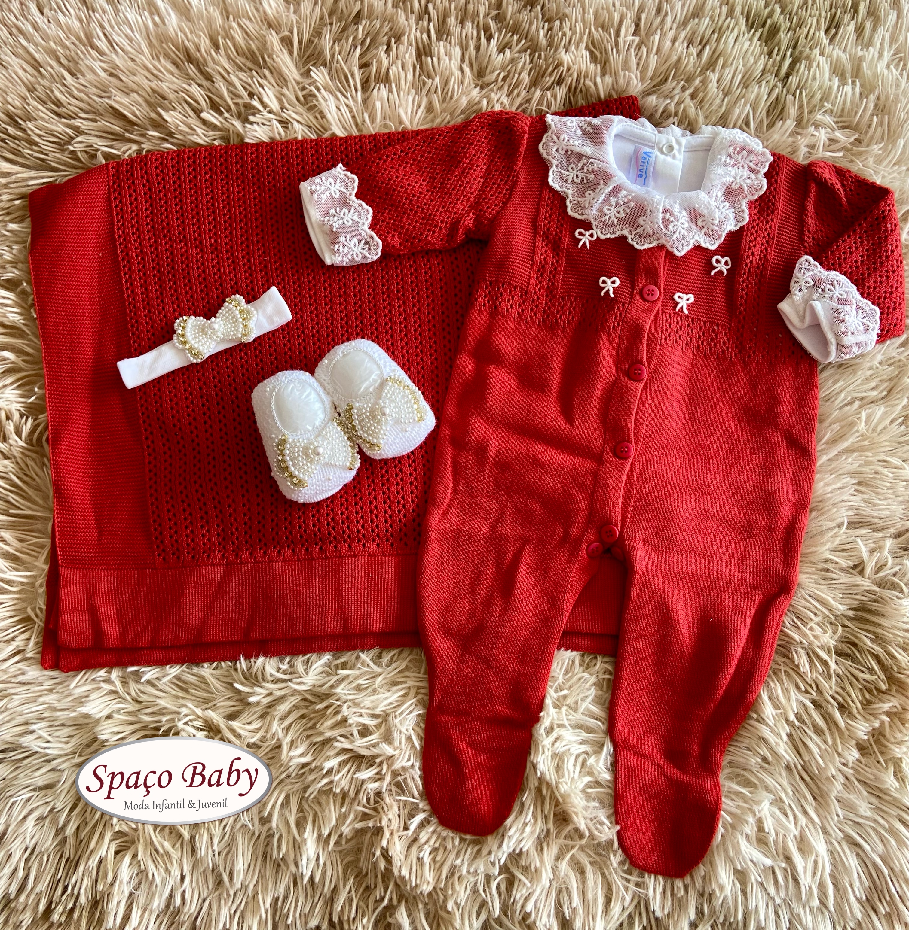 Saída maternidade vermelha em linho com laços