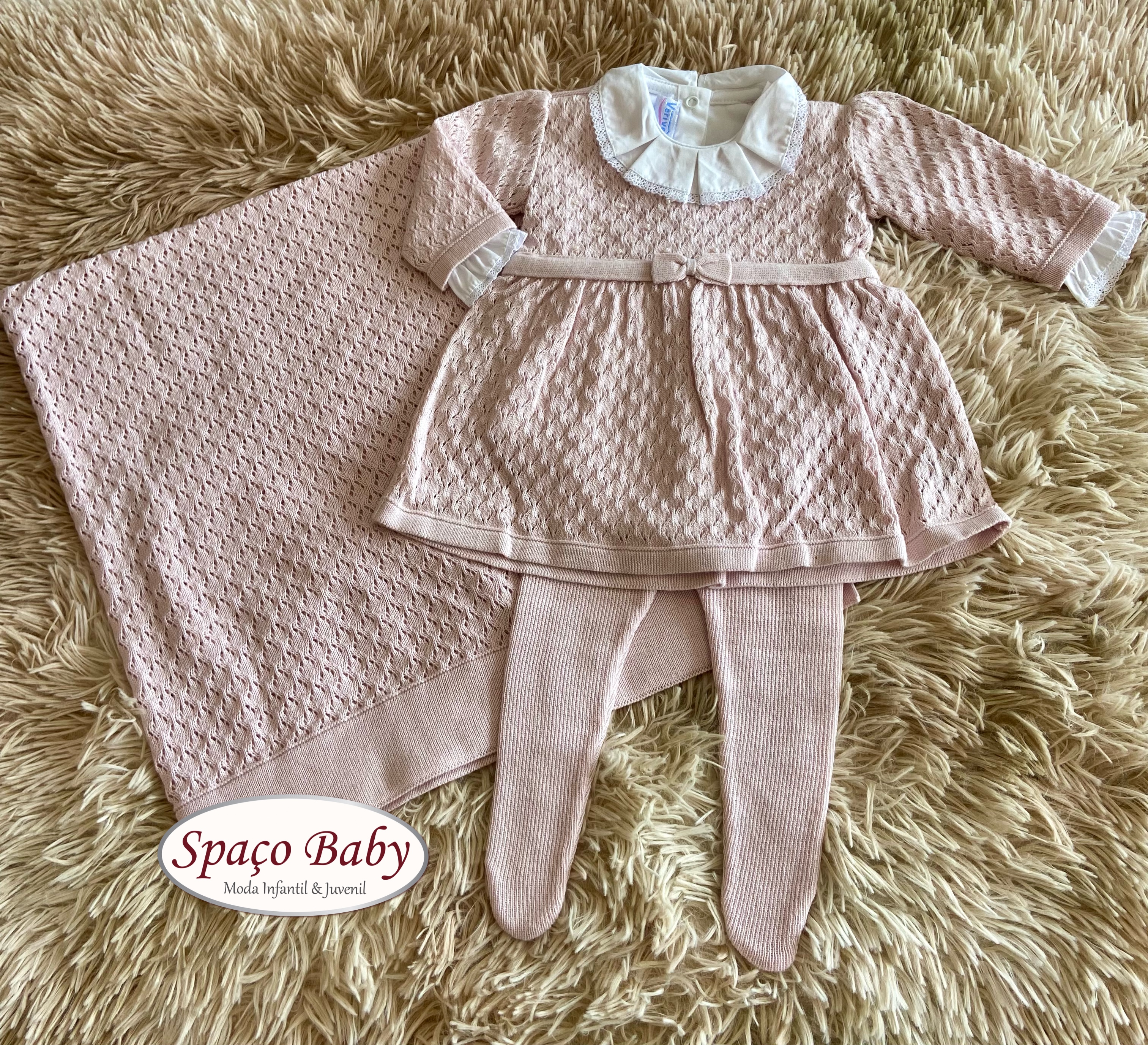 Saída maternidade rosa bebê com pérolas em linho