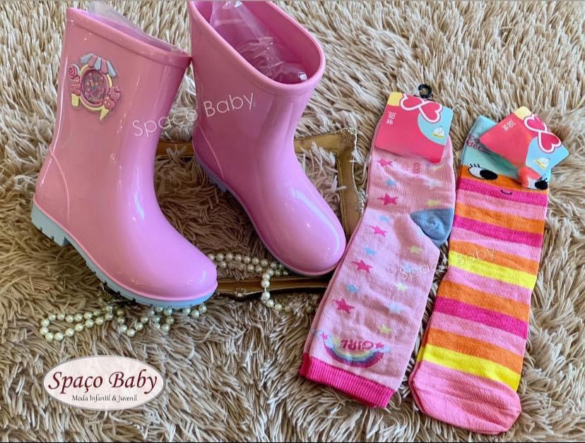 Galocha cano alto rosa e azul bebê