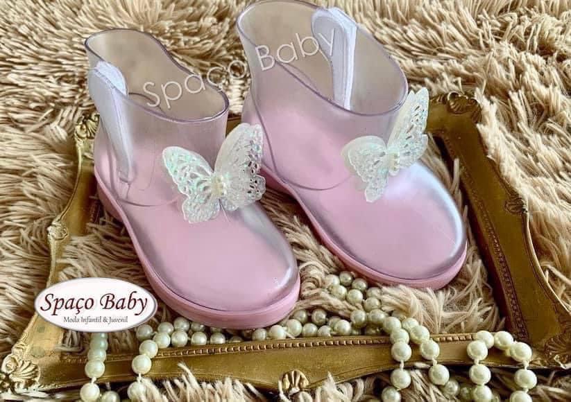 Galocha transparente de borboleta