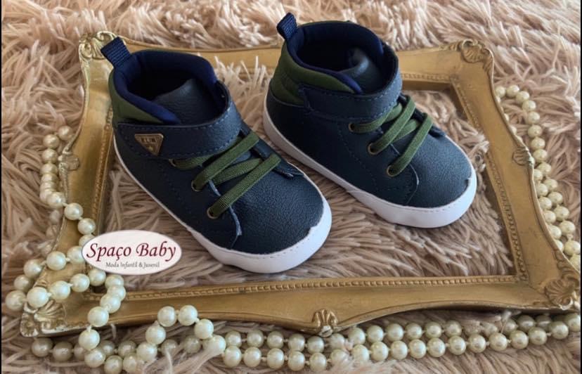 Bota marinho e verde