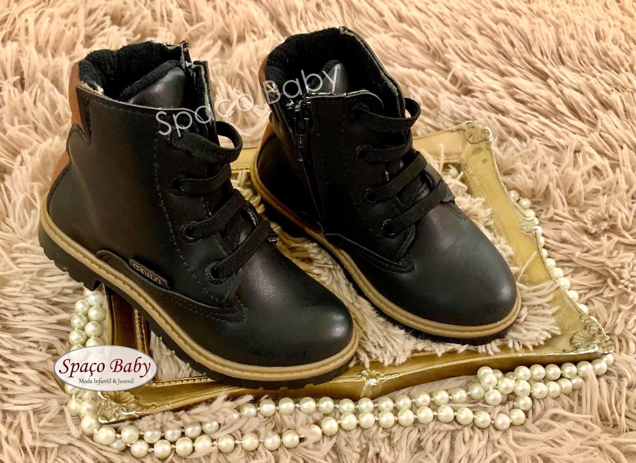 Bota caramelo e café