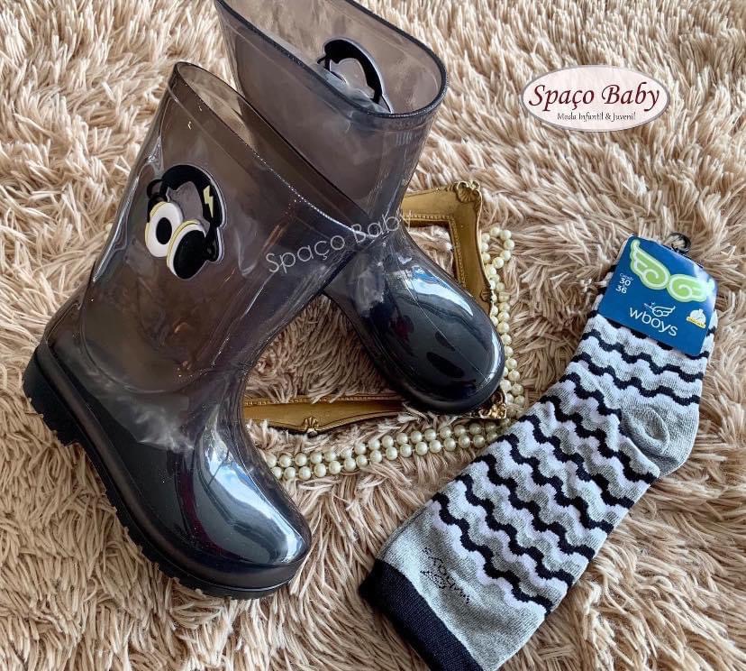 Galocha preta fone de ouvido