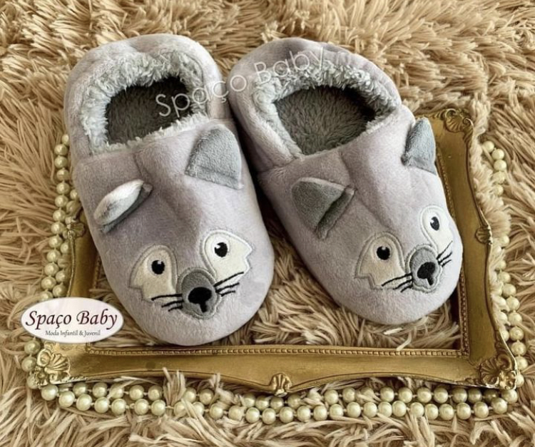 Pantufa cinza