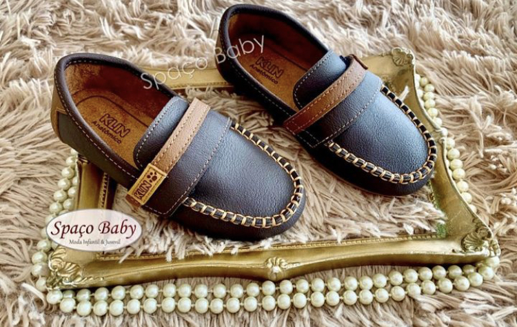 Mocassim café e caramelo