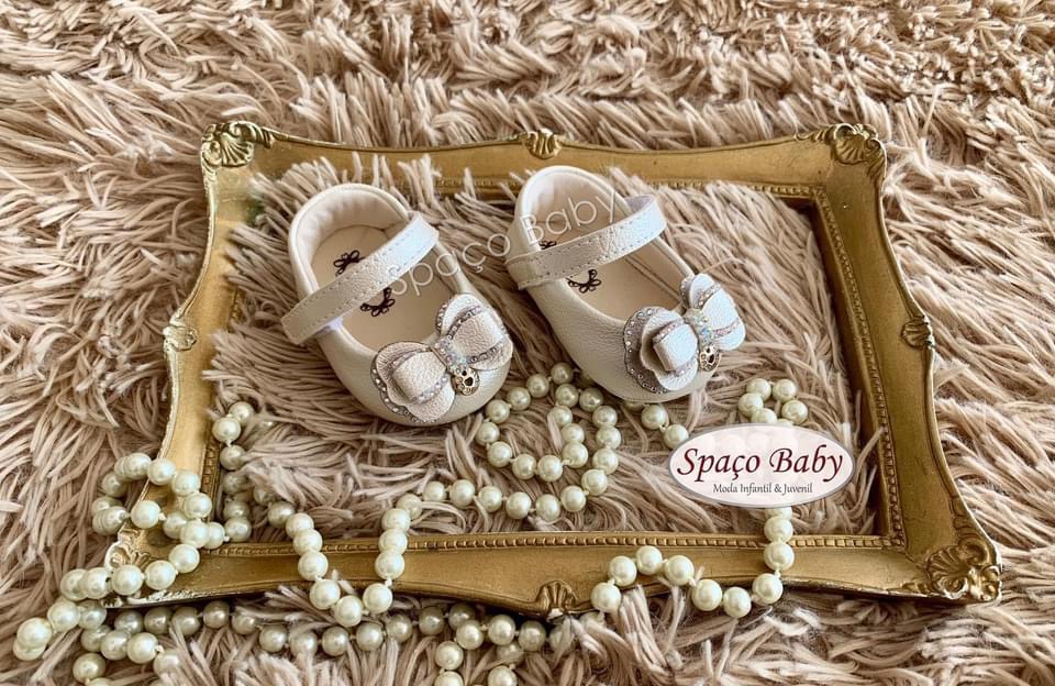 Sapato boneca off-white