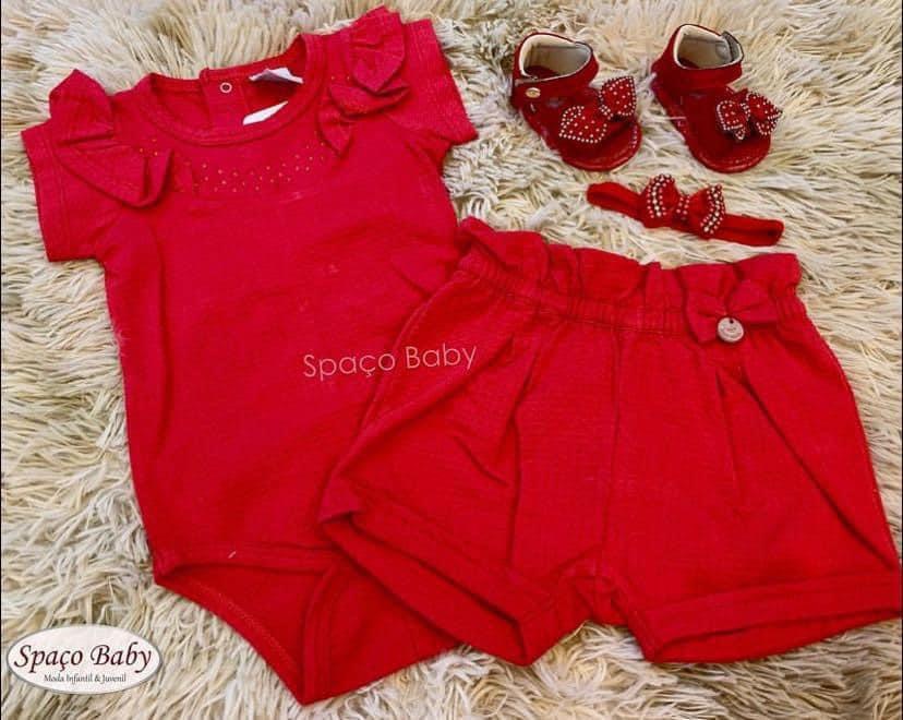 Conjunto vermelho com strass