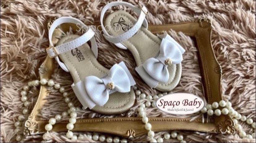 Sandália laço branco