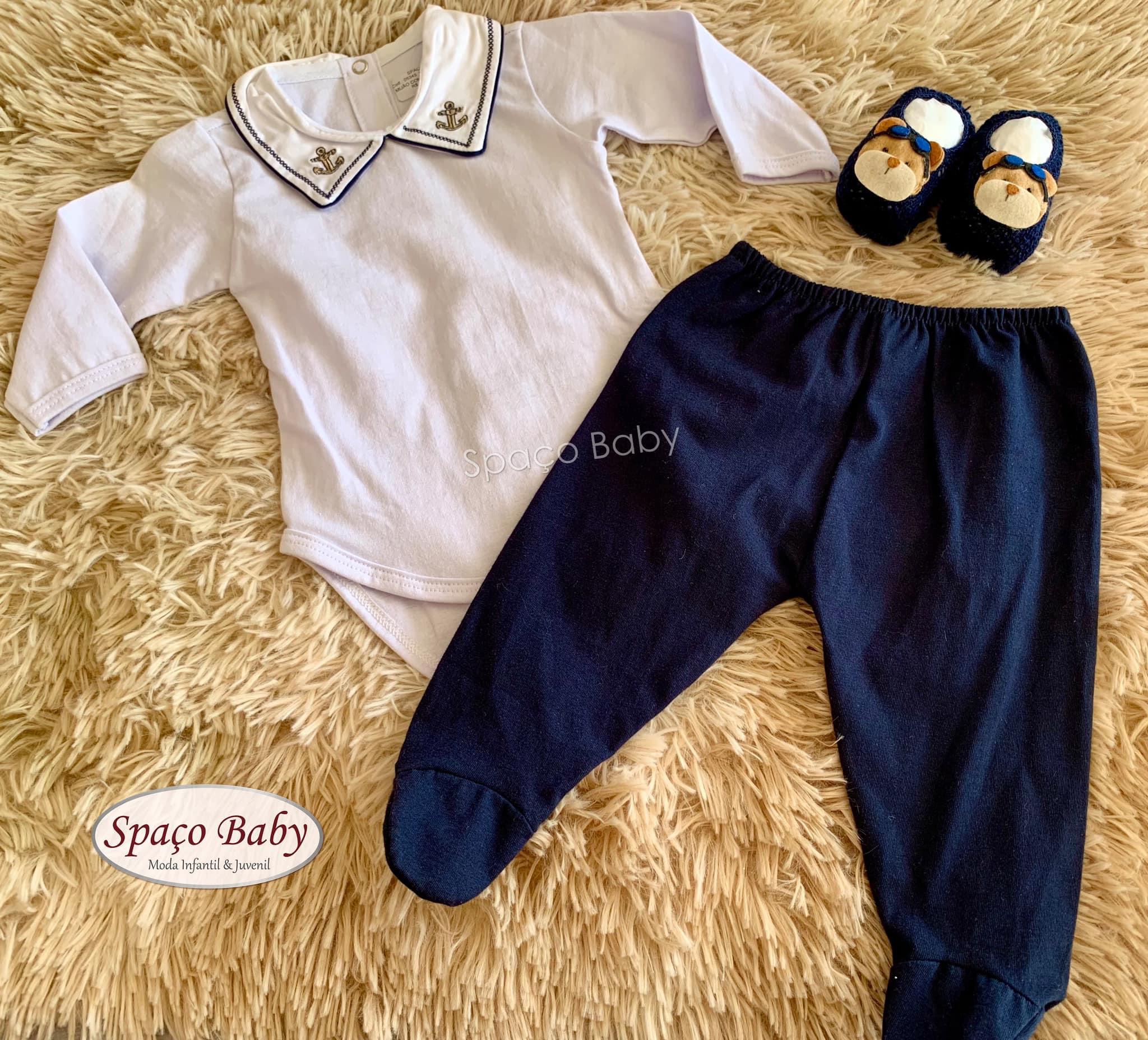 Conjunto gola bordada