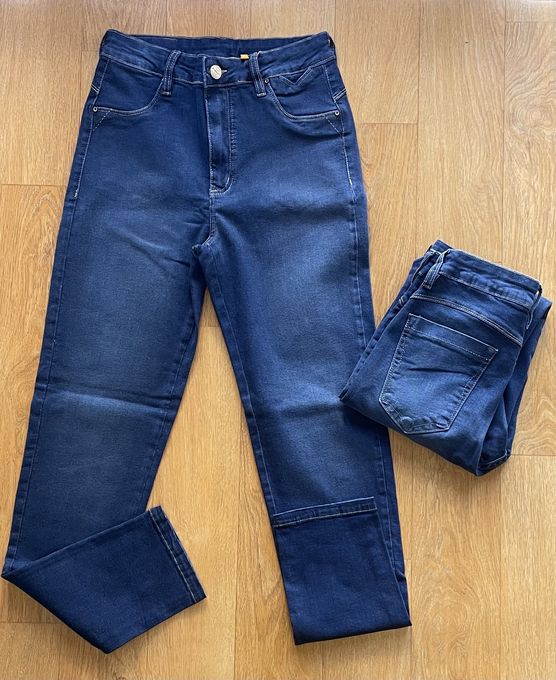 Calça jeans feminina Luapole Skinny 3884