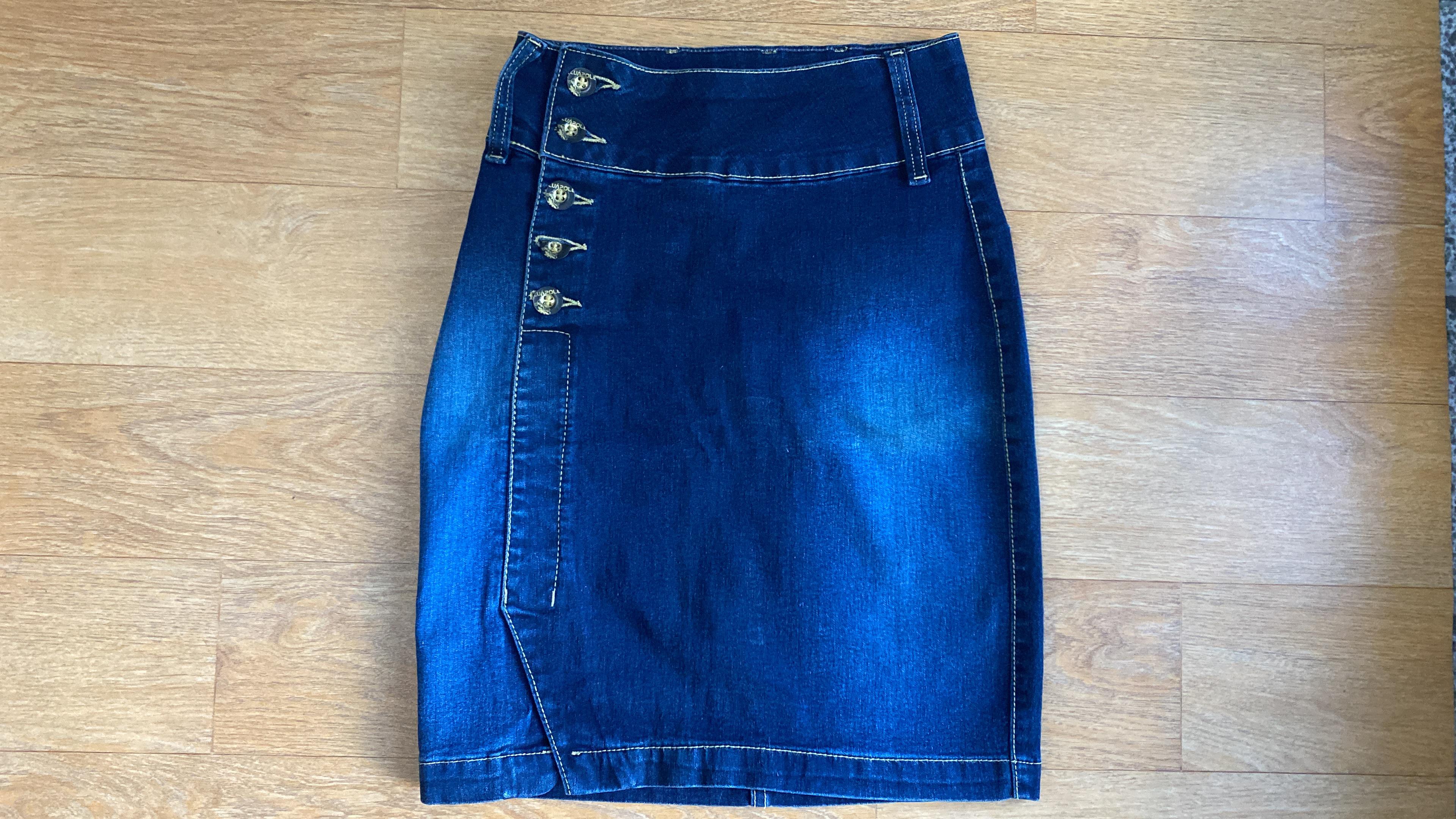 SAIA SECRETÁRIA C/ BOTÕES LUÁPOLE 1984