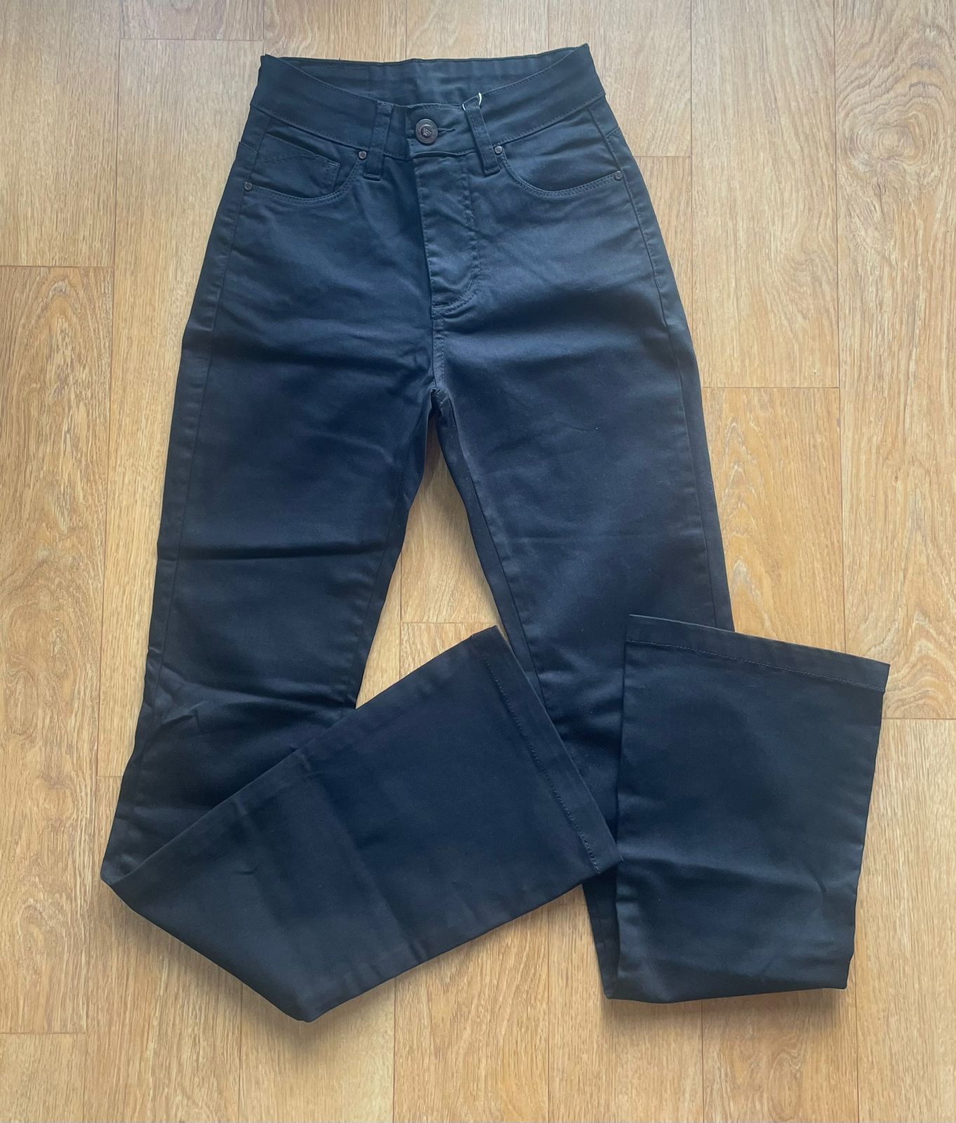 Calça preta boot cut Luapole TAM 36 Cod 3108