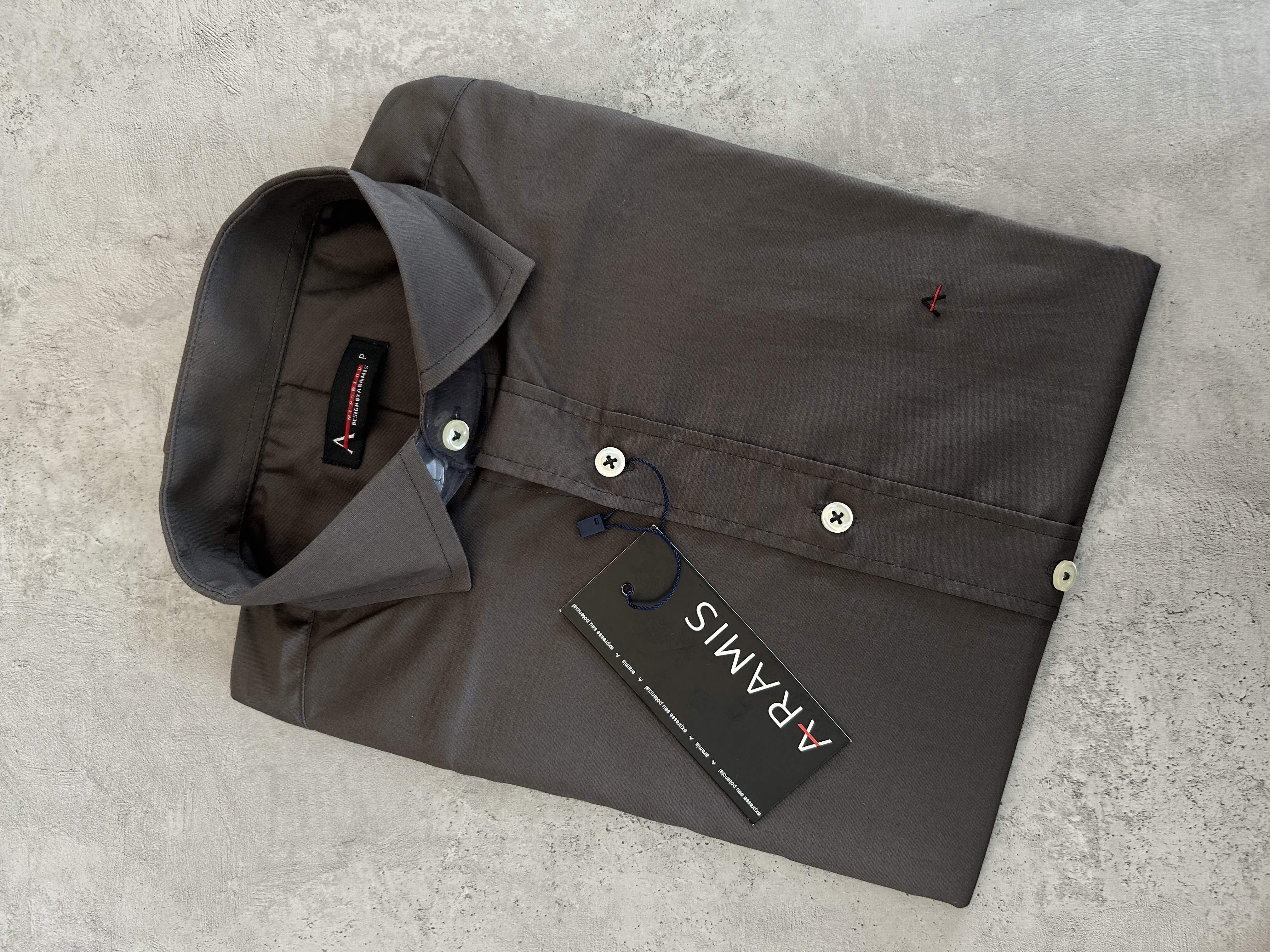 CAMISA SOCIAL MANGA CURTA ARAMIS