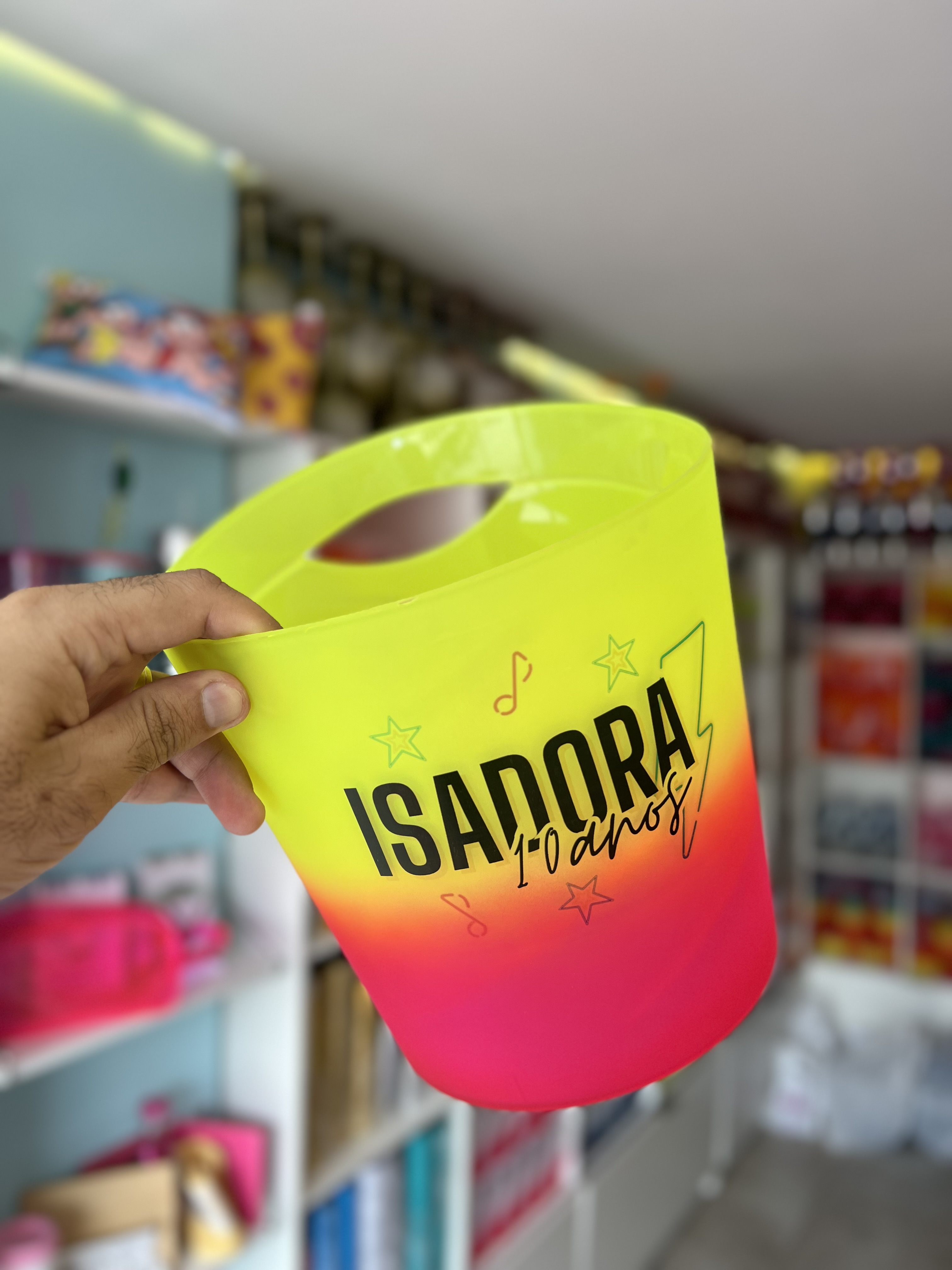 Balde de gelo e pipoca