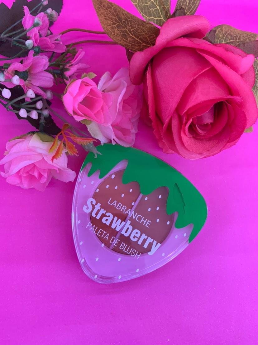 Blush strawberry Labranche