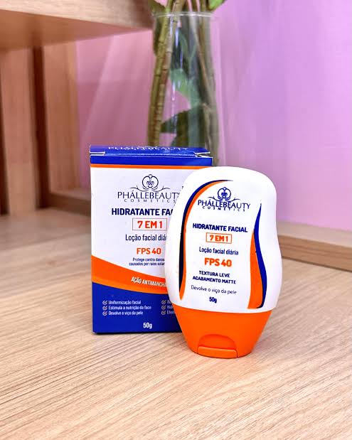 Hidrantante facial 7 em 1 FPS 40 Phállebeauty