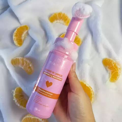 Mousse de limpeza facial vitamina C miamake