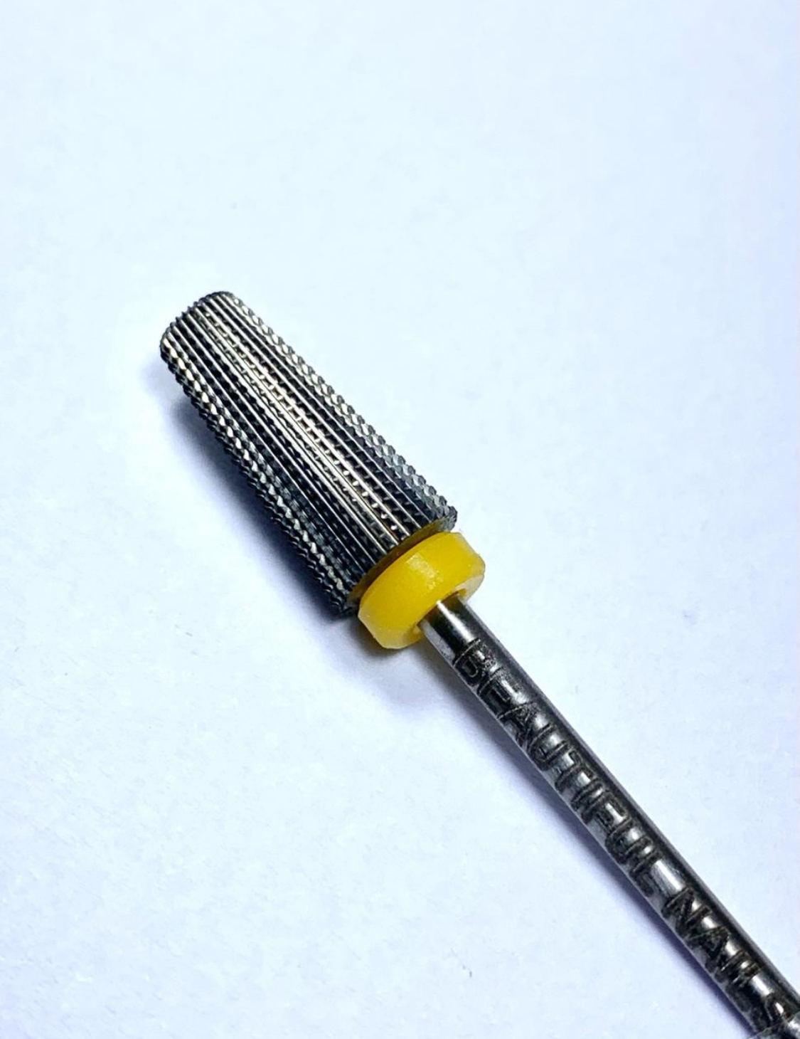 Broca Beatiful tornado amarela