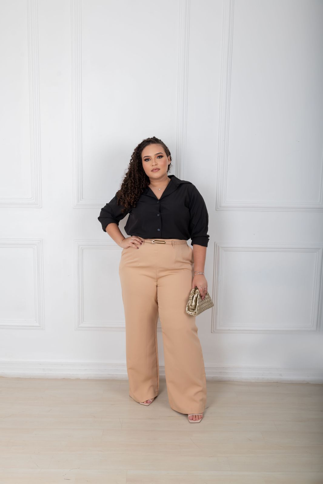 Calça Zara pantalona