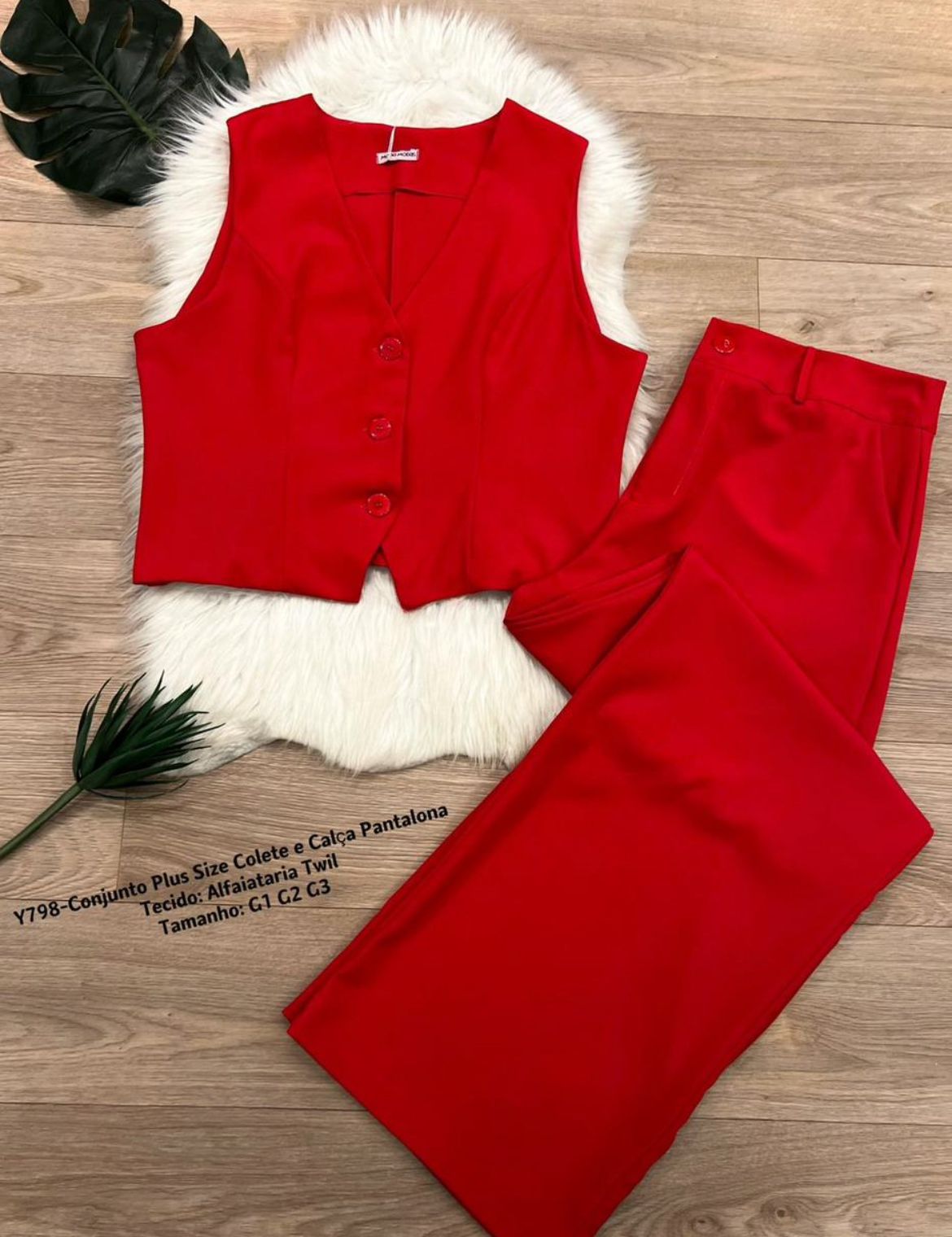 Conjunto pantalona e colete