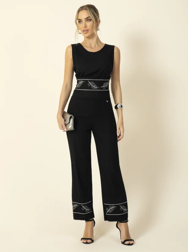 Conjunto em linho com estampa minimalista