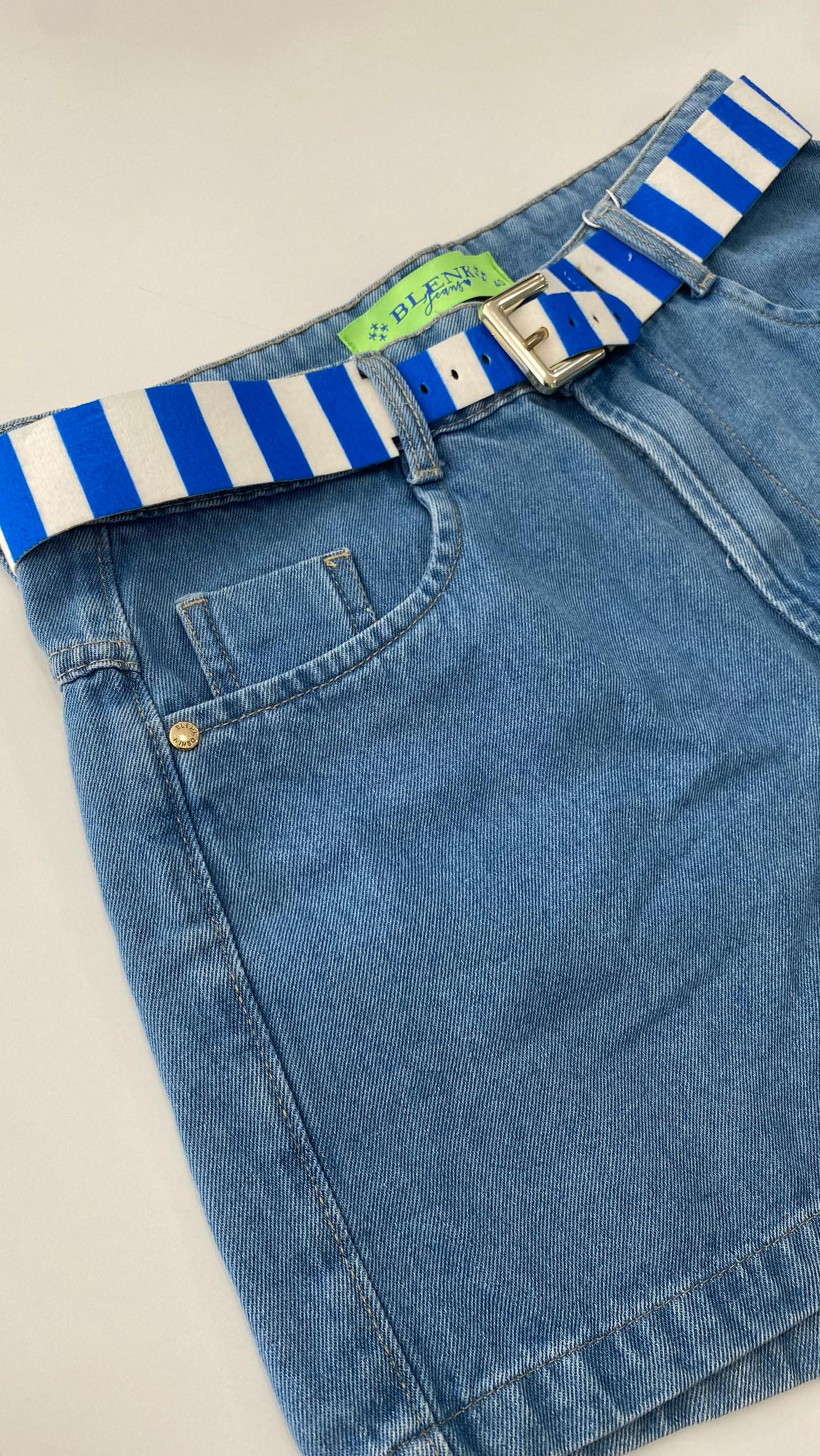 Short Blenk jeans com cinto- 18198