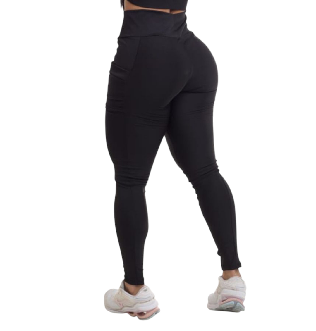 Calça G com bolso Cor: PRETA