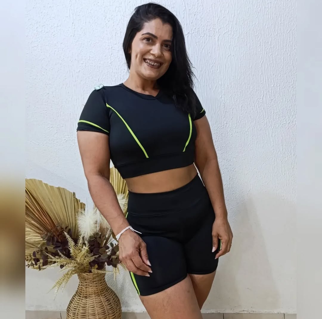 Conjunto  de Short M Cropped viés ROSA Suplex encorpado