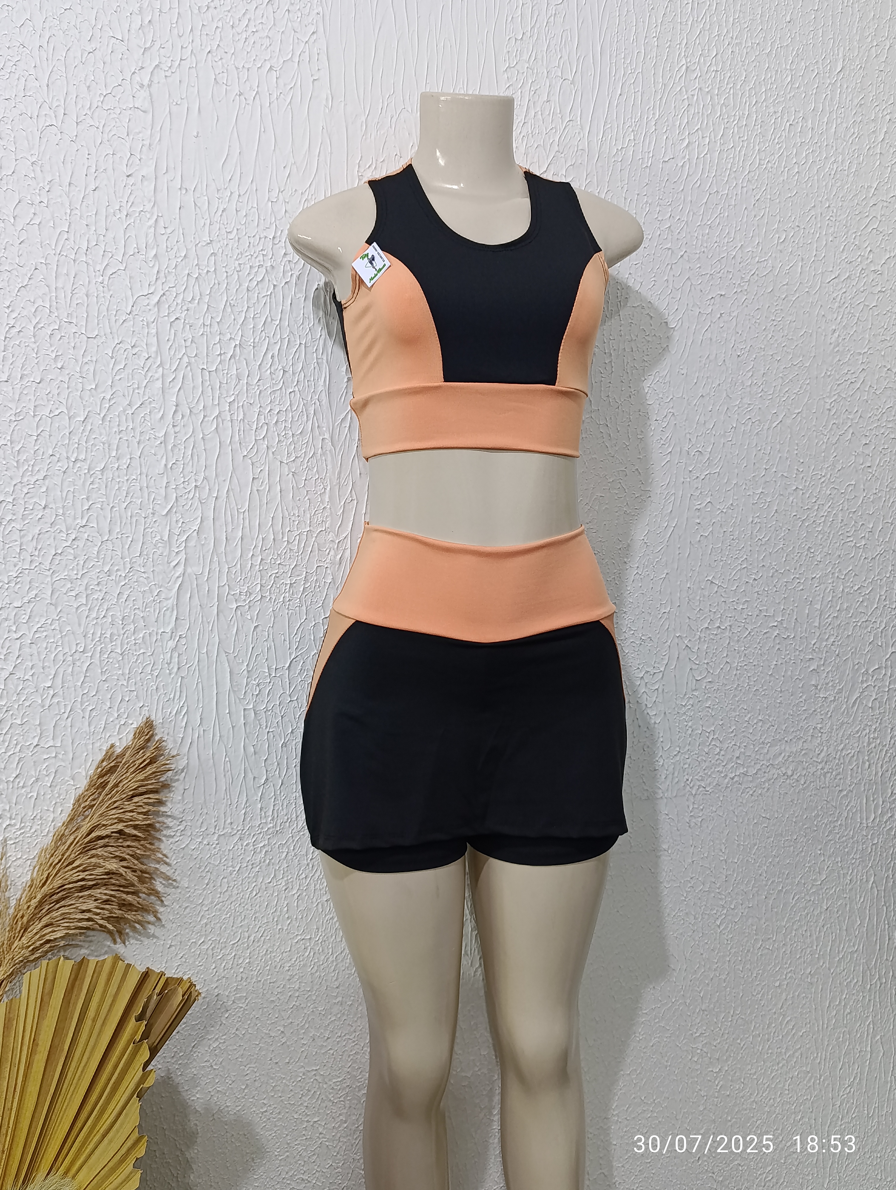 Conjunto de Short M short saia preto/laranja PROMOÇÃO
