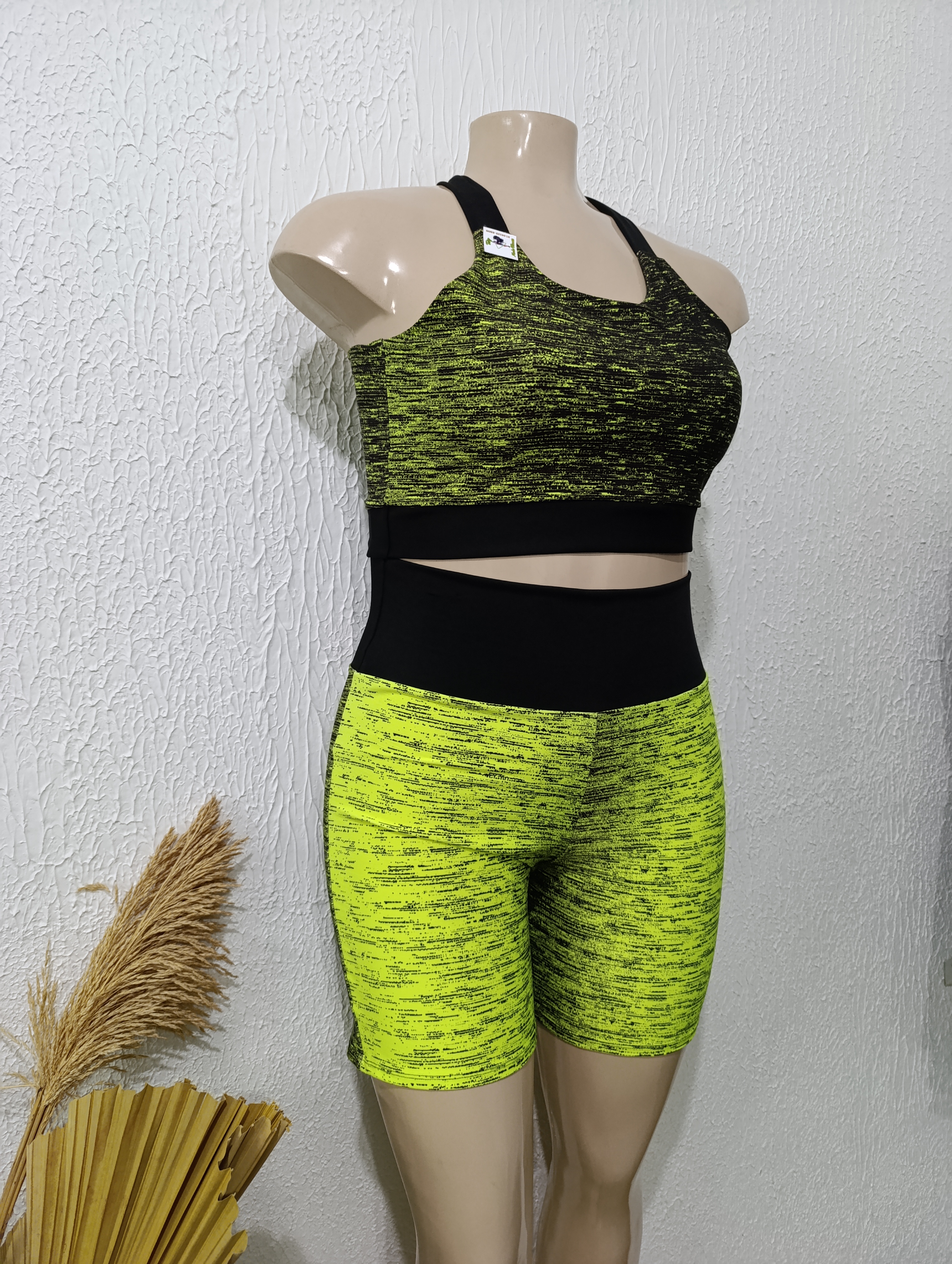 Conjunto de Short G3 empina bumbum