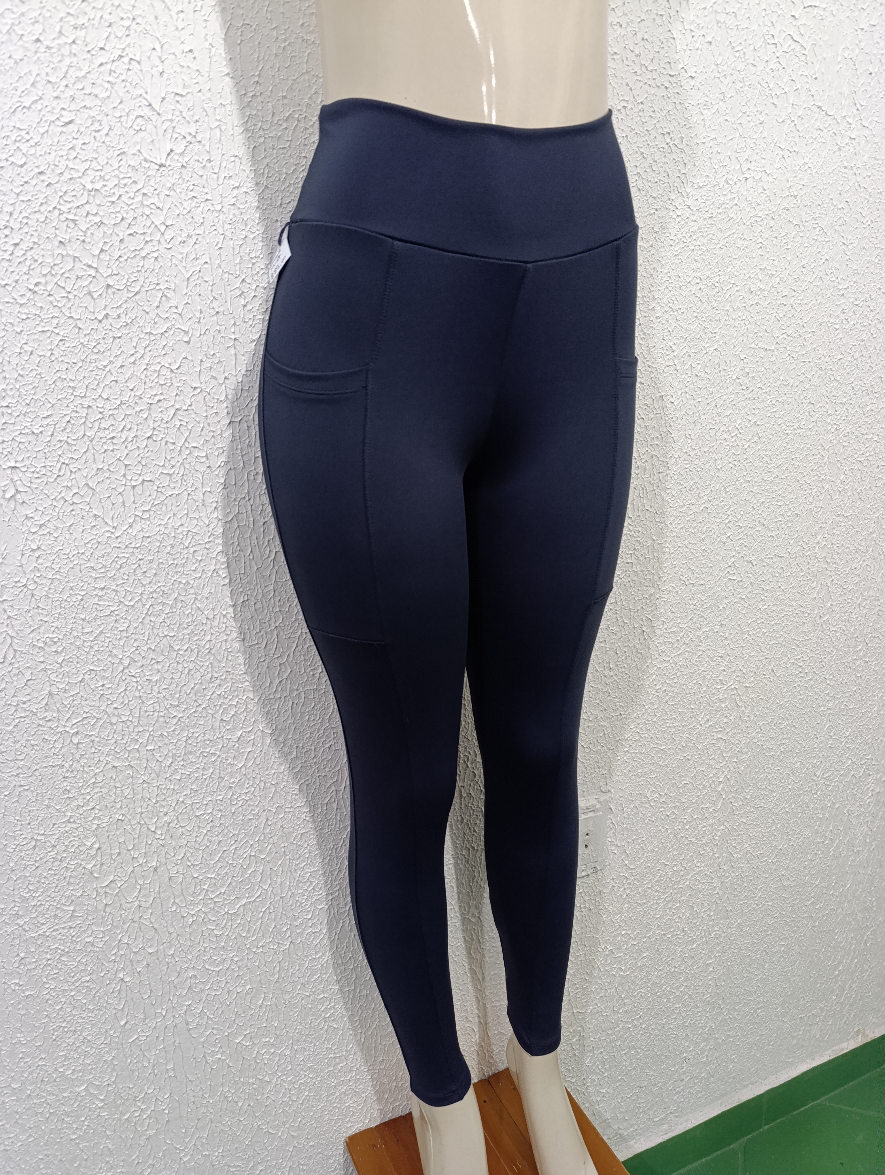 Calça M G Poliamida Blecaute PRETA