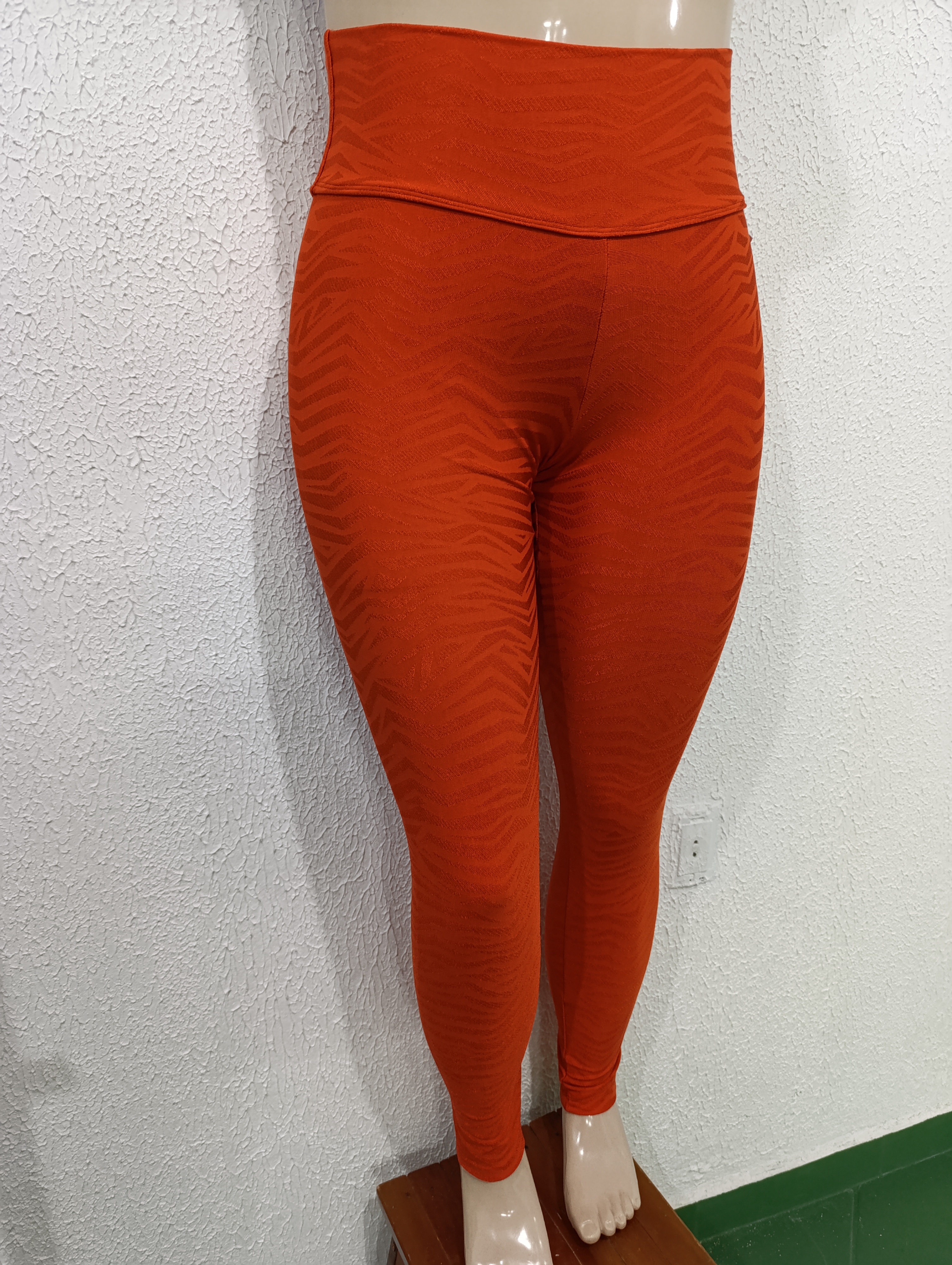 Calça GG Jacquard Forrada Zero transferência cor LARANJA