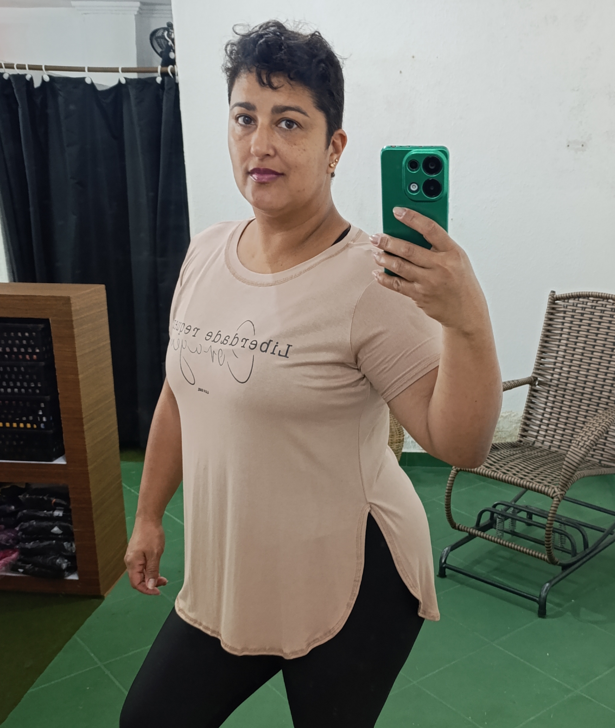 Blusa GG Plus Bege PROMOÇÃO