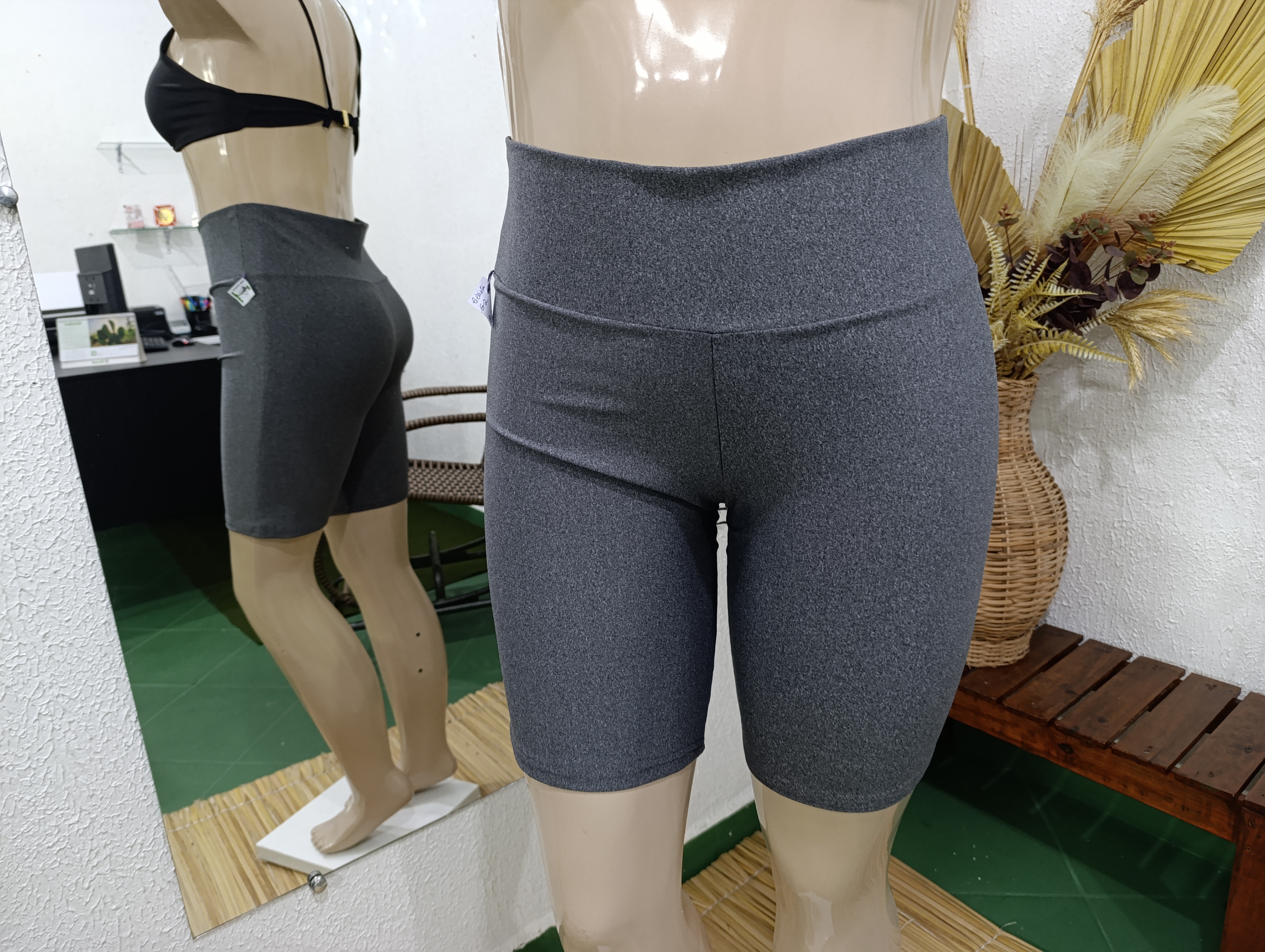 Short G2 cinza ciclista