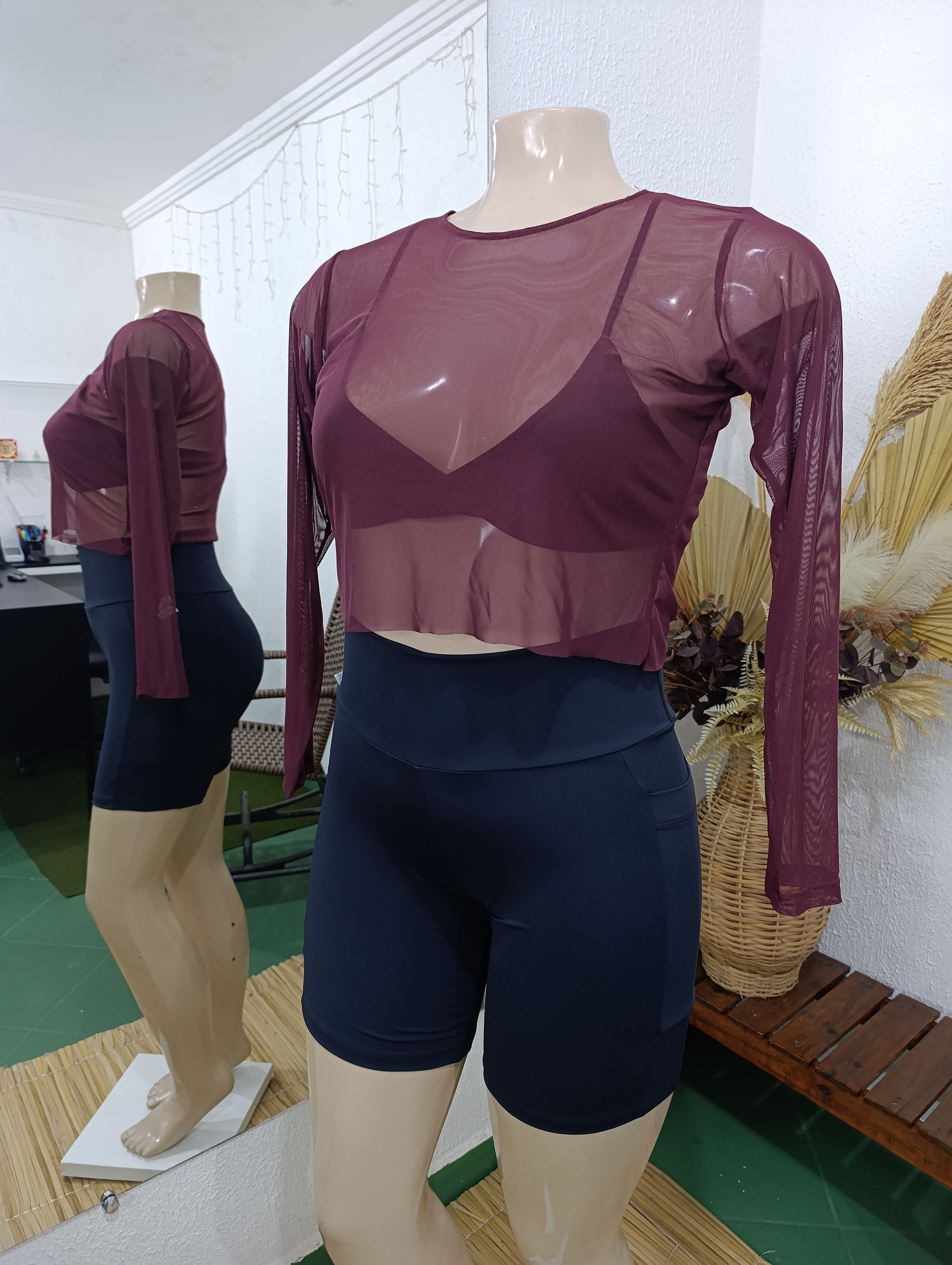 Casaquinho G Cropped tule manga longa açaí