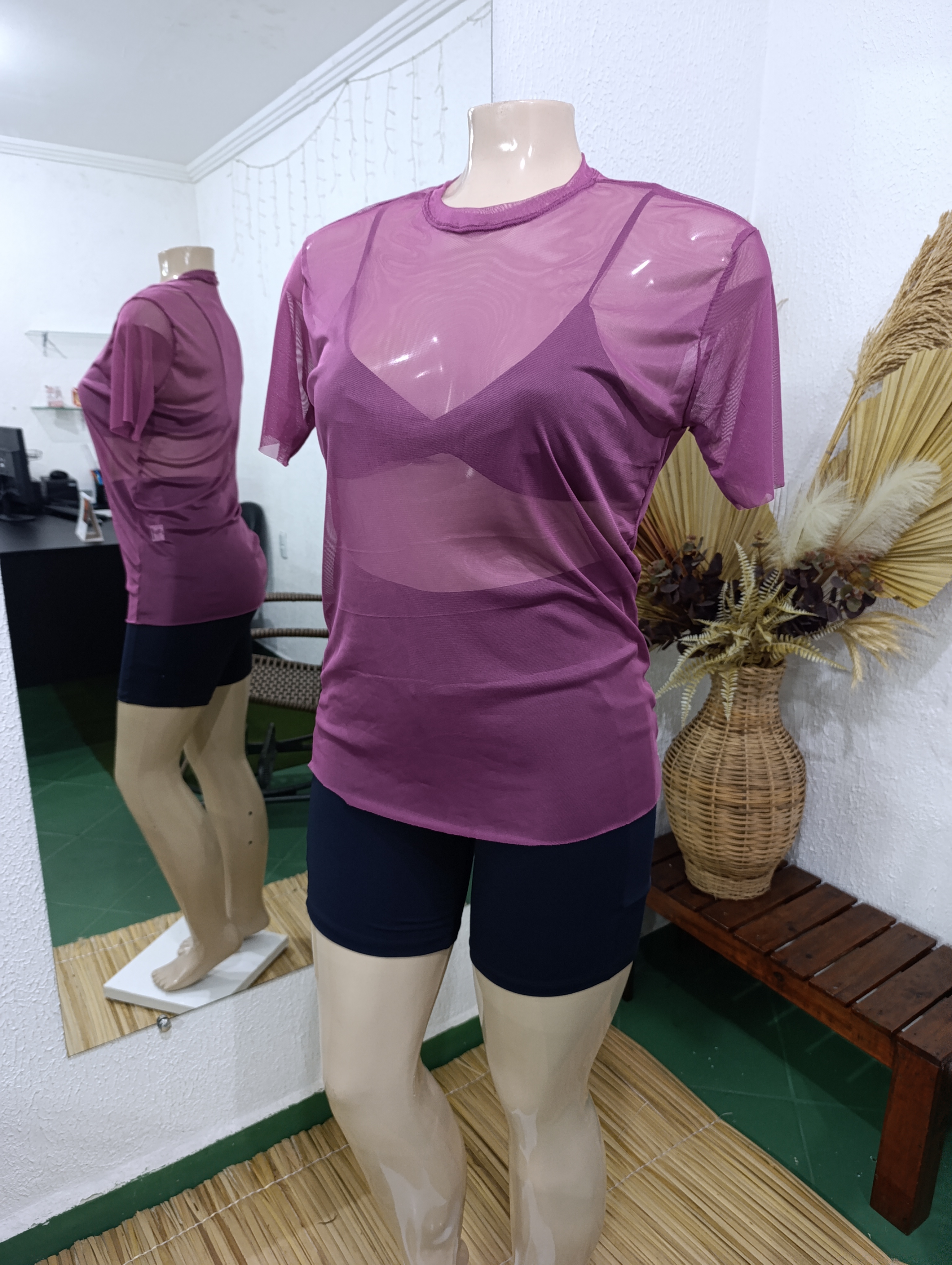 Blusa G tule sem costura cor Fuscia veste do P ao G