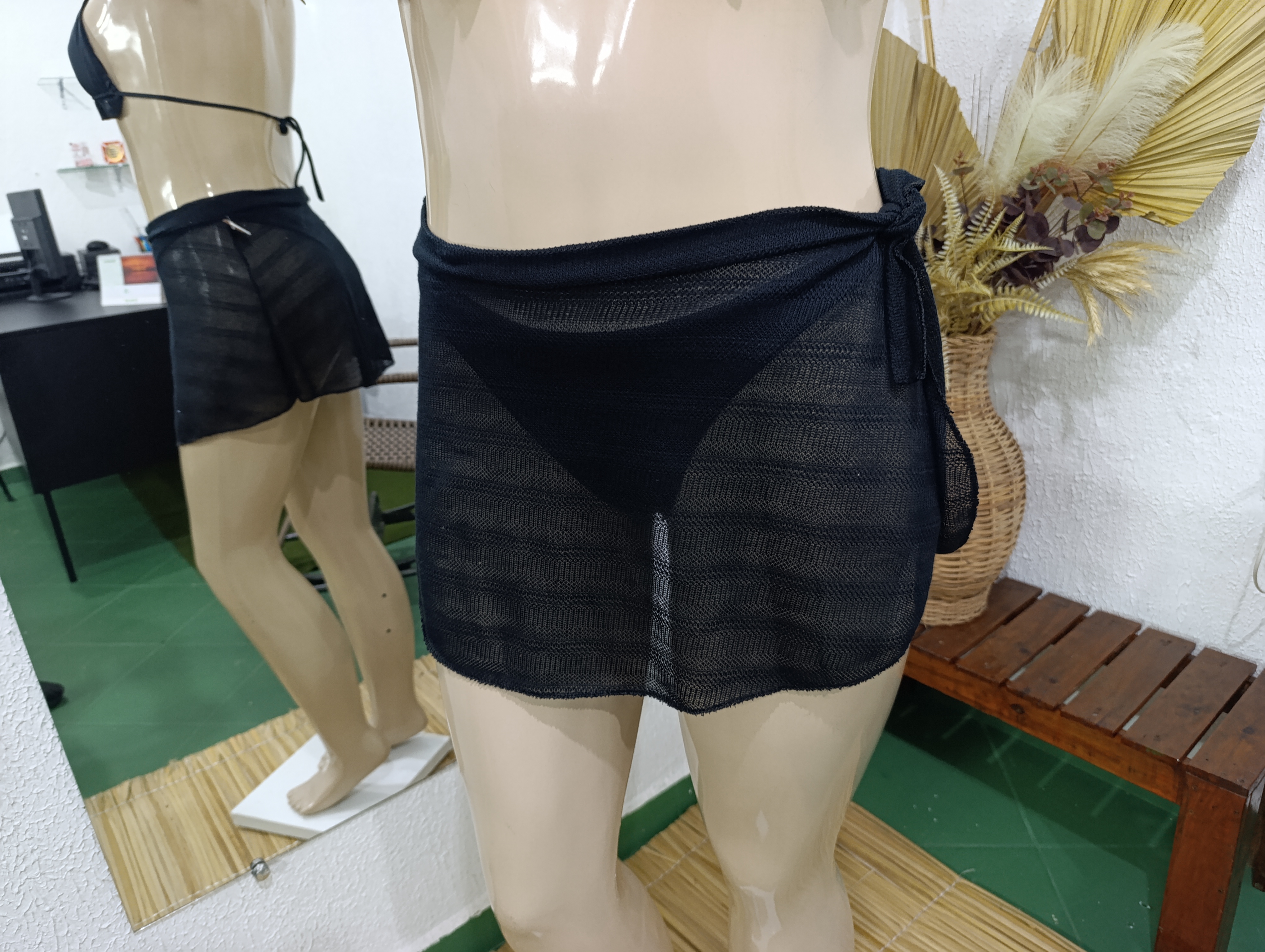 Saída de PRAIA GG PRETA