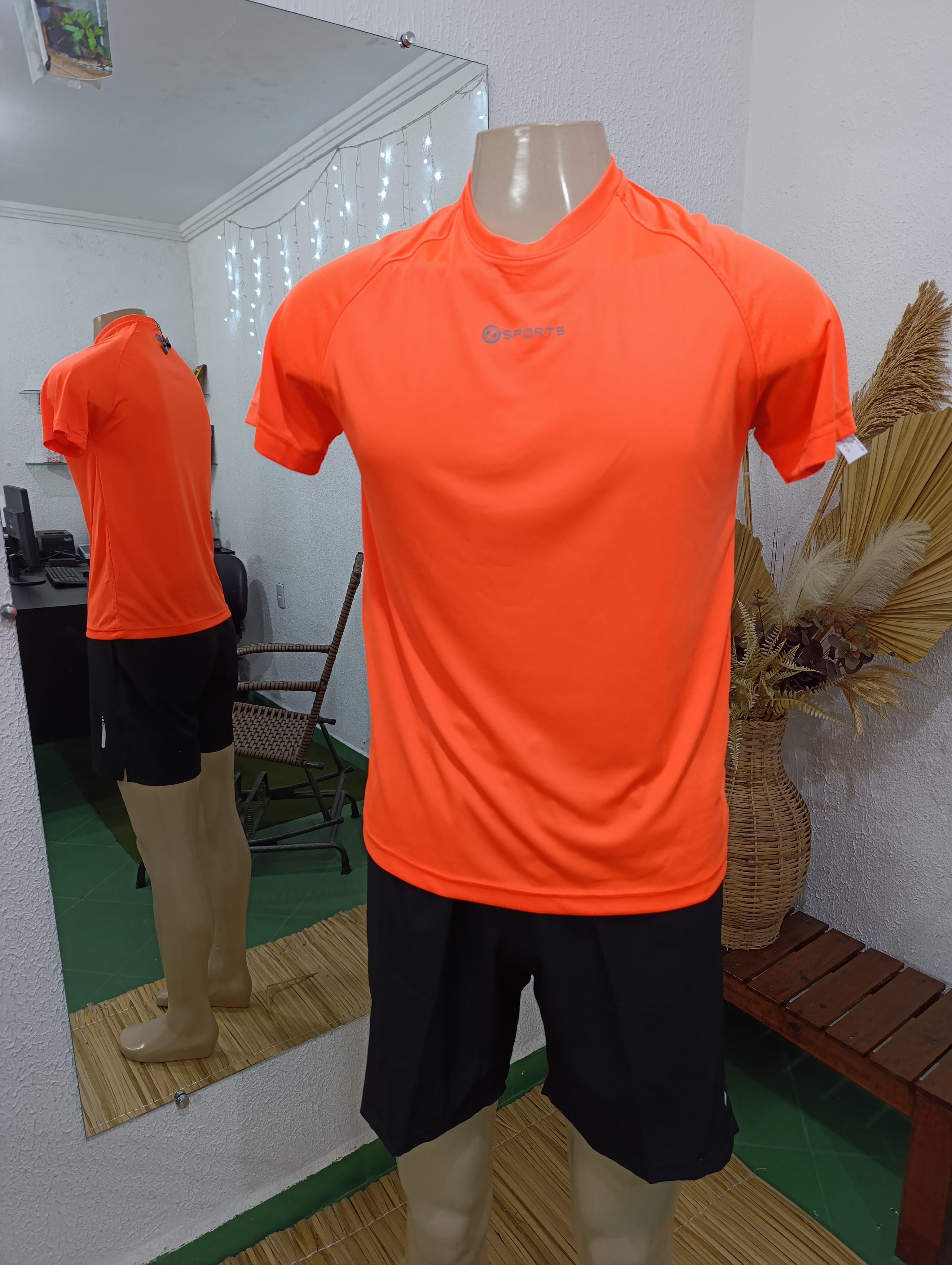 Camisa P Dryfit cor laranja Neon