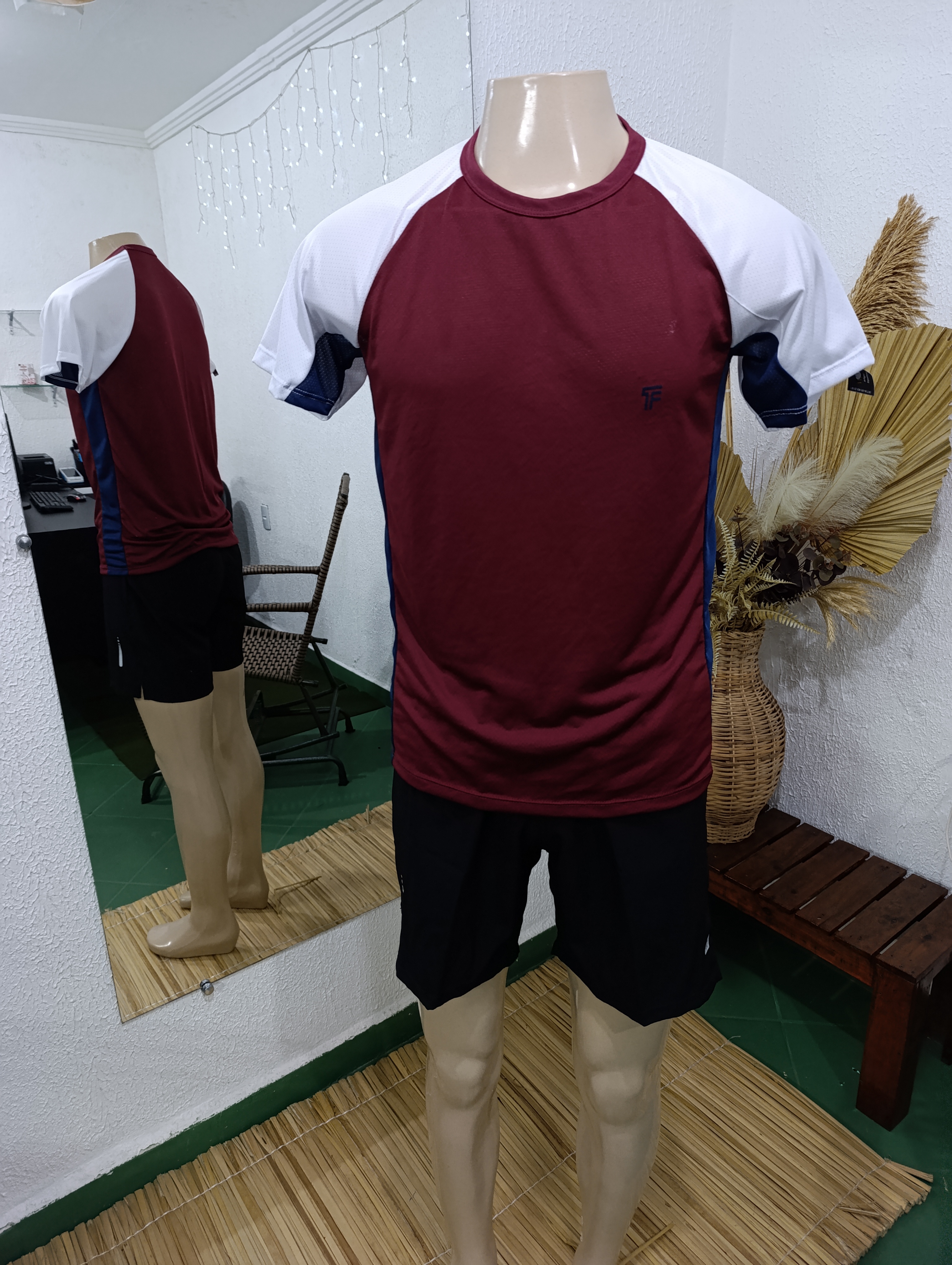 Camisa P Dryfit furadinho Vinho/Branco/Marinho