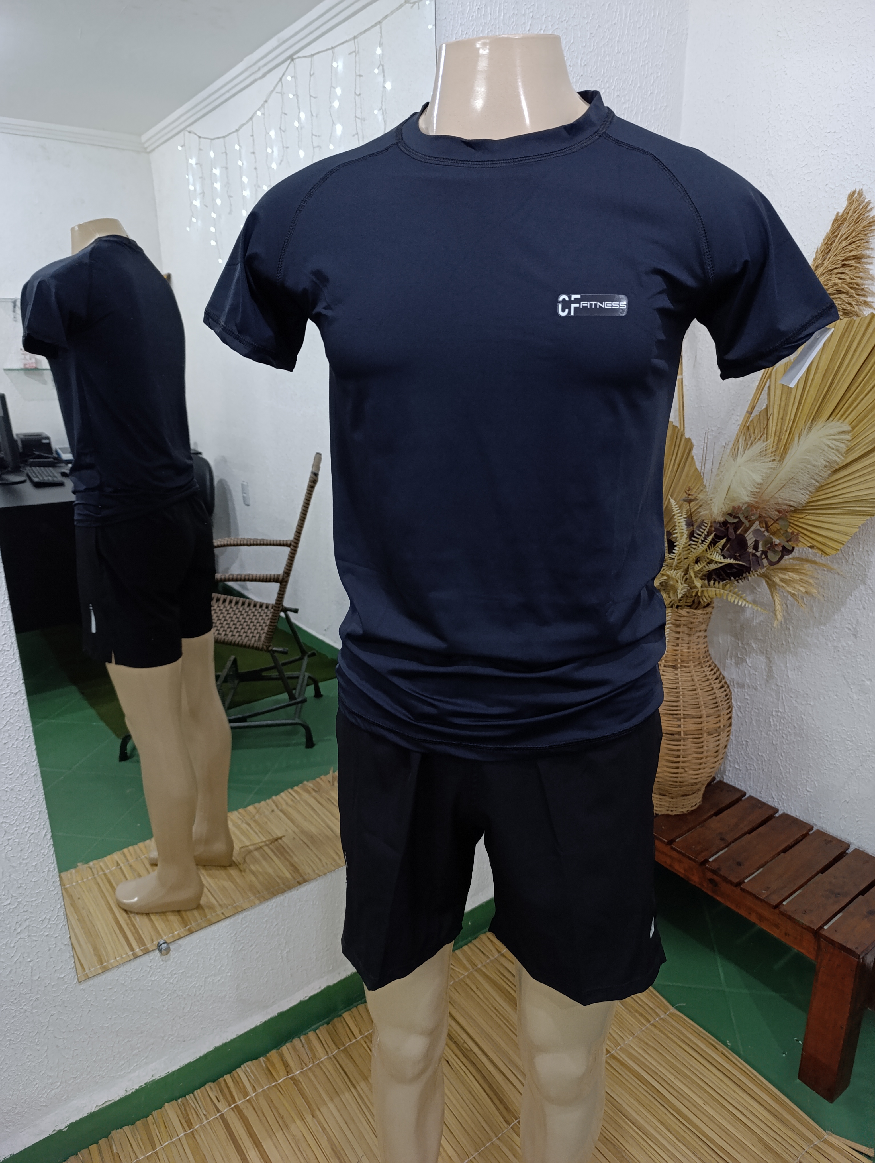 Camisa P Poliamida LISA na cor PRETA