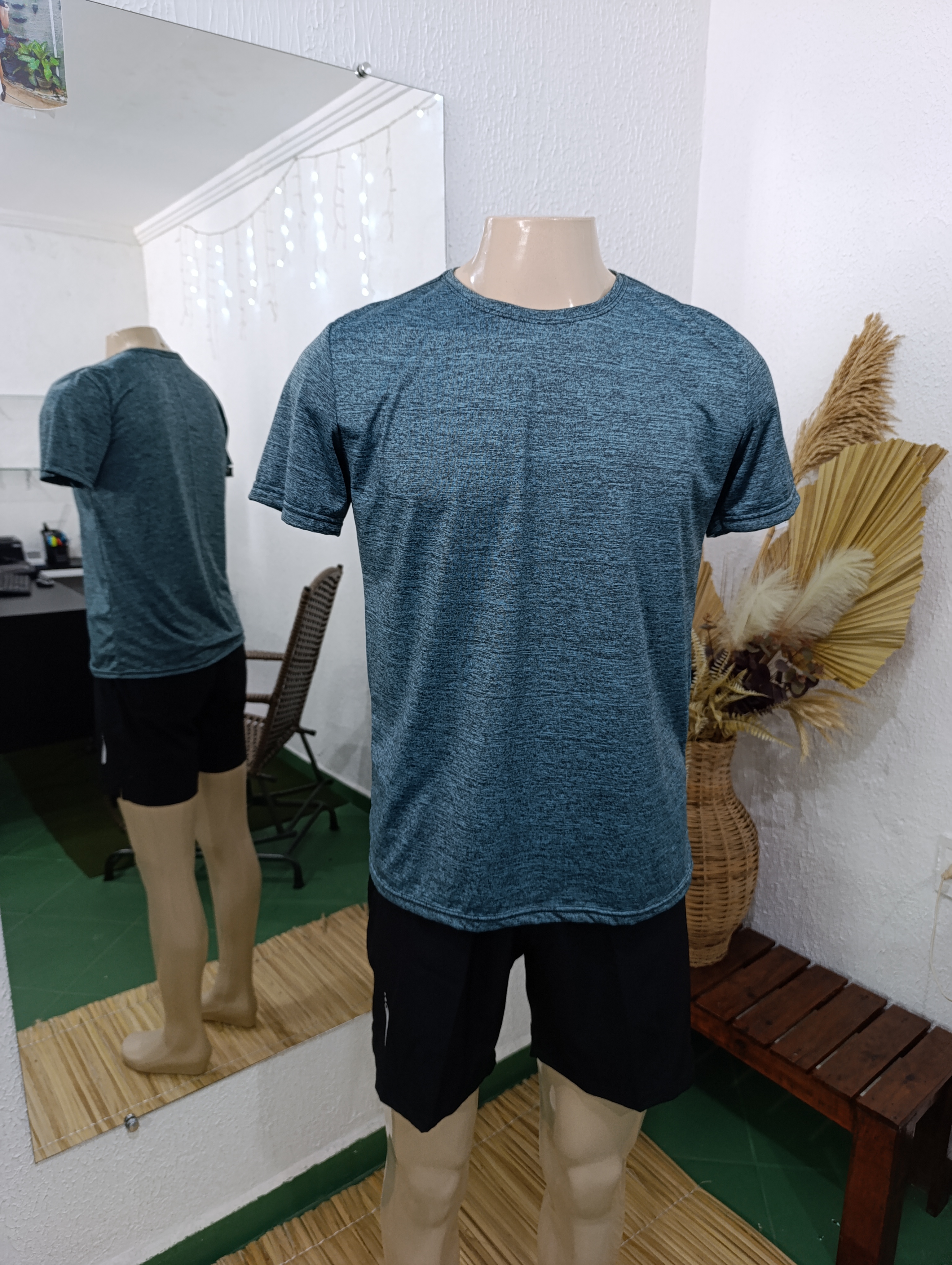 Camisa M Dryfit cinza mescla azulado